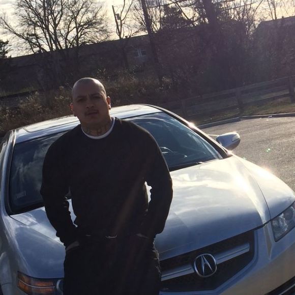 Meet your Posher, Roberto - Picture 1 of 1